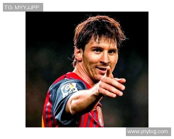 足球明星的传奇故事与奋斗历程深度解析与启示 足球明星的传奇故事与奋斗历程深度解析与启示