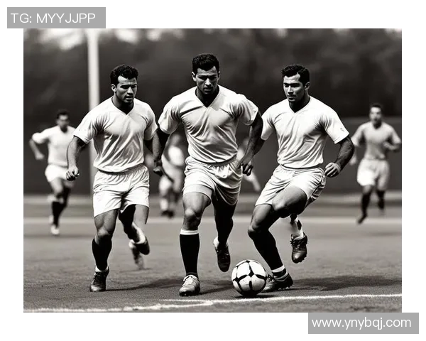 足球明星进球方式全面对比分析技术风格与战术特点的差异与影响