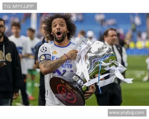 凶狠拦截足球明星背后的故事与传奇瞬间揭秘