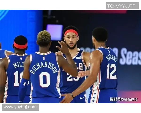 2005年NBA季后赛经典对决火箭与小牛精彩录像回顾与分析